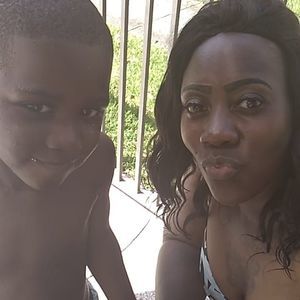 Meet your Posher, Monique